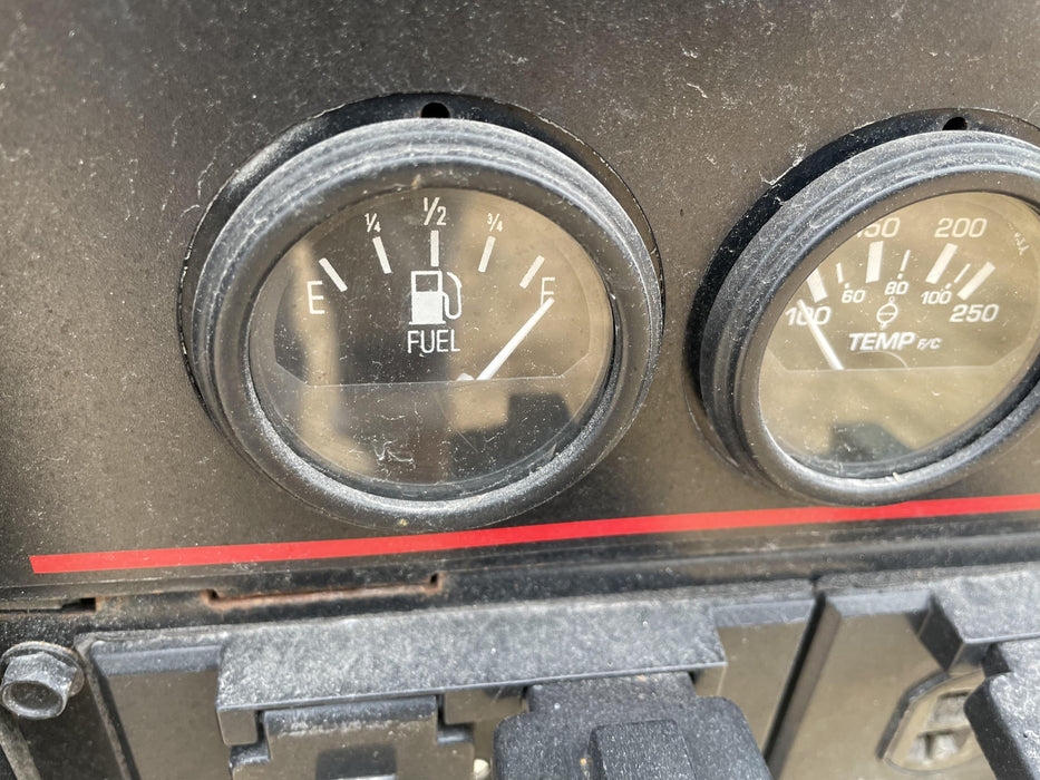 2021 Lincoln Electric Vantage 322 Vantage 322 Ready Pak 3 w/ Decals, ORANGE (includes trailer, cable rack, fender light kit) NO Telematics