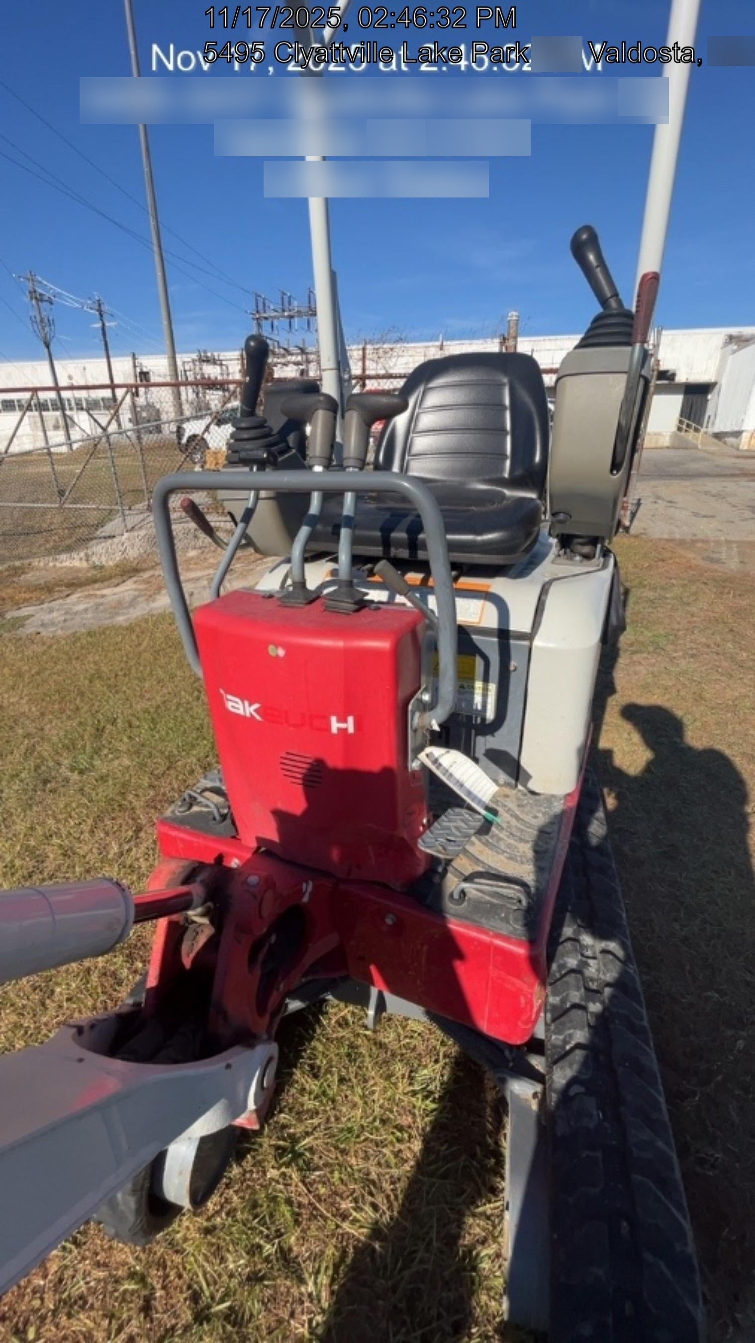 2022 TAKEUCHI TB210R