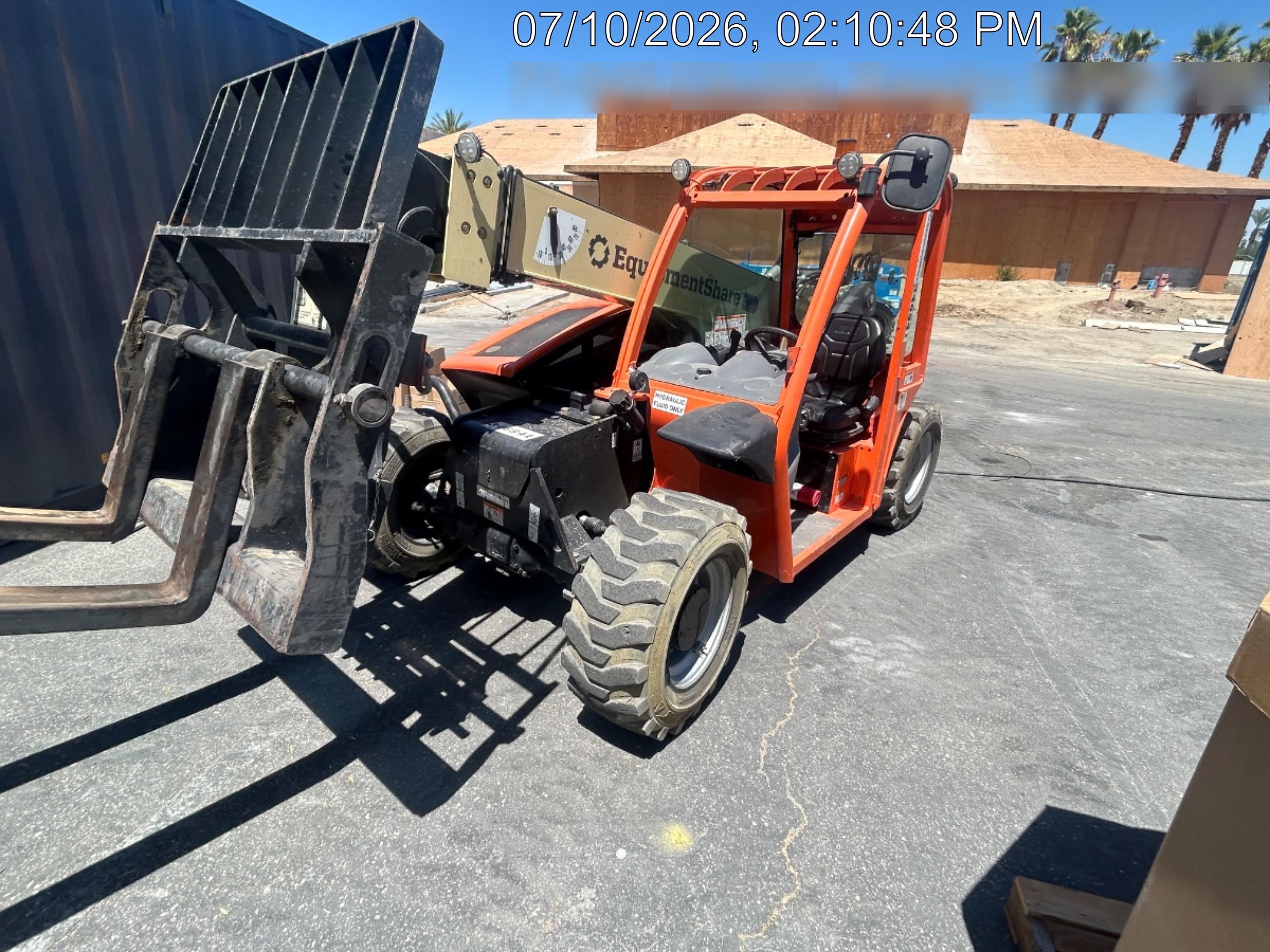 2023 JLG G5-18A