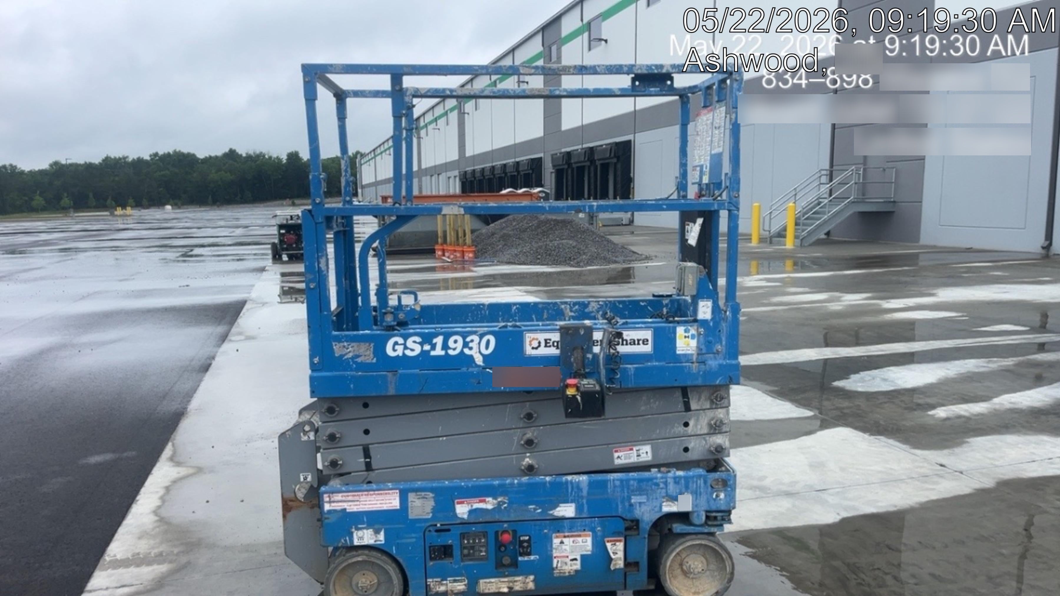 2020 Genie GS-1930 Solid Non Marking Tires, Beacon, Folding rails with half height swing gate