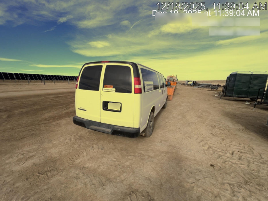 2023 CHEVROLET Express Van - Rental