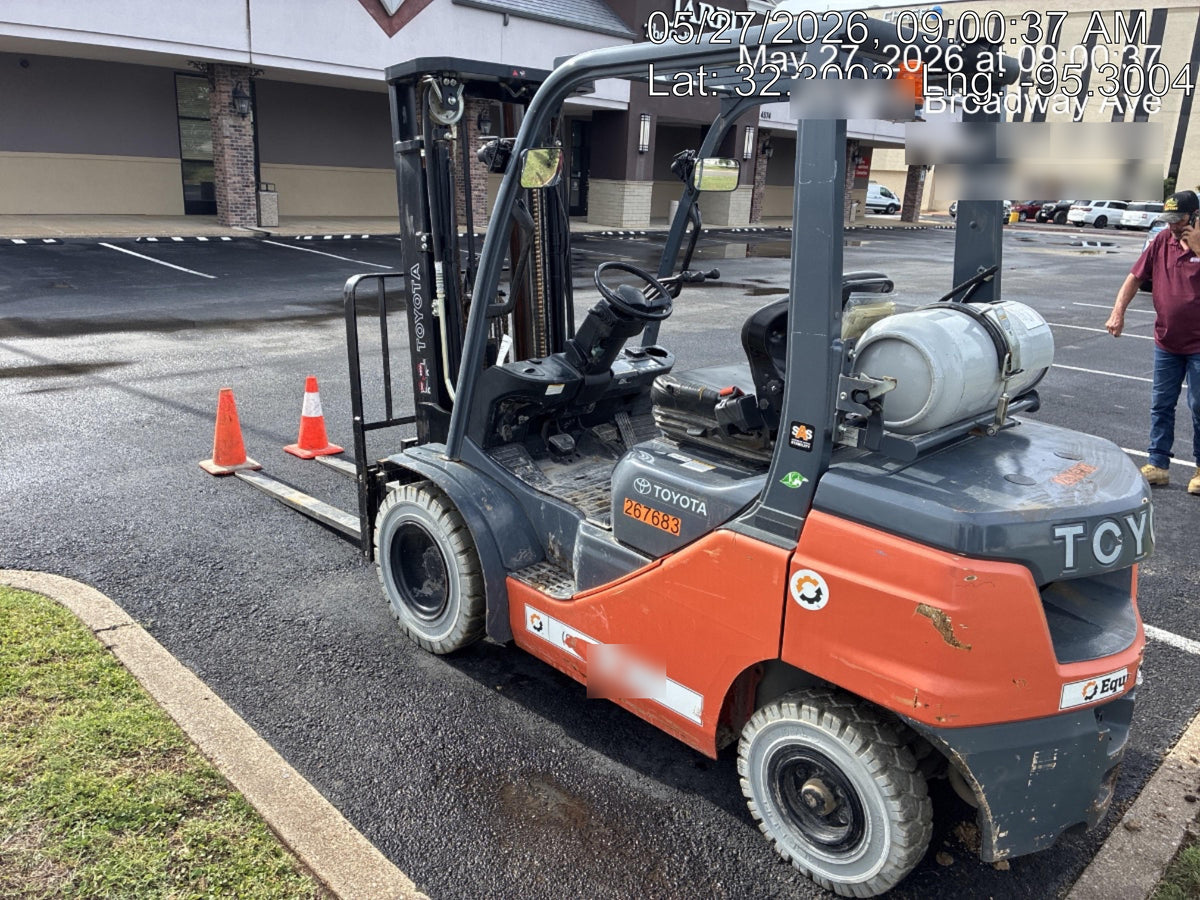 2022 TOYOTA 50-8FGU25