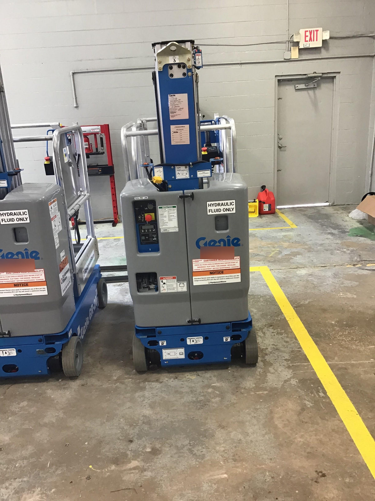 2019 GENIE GR-20