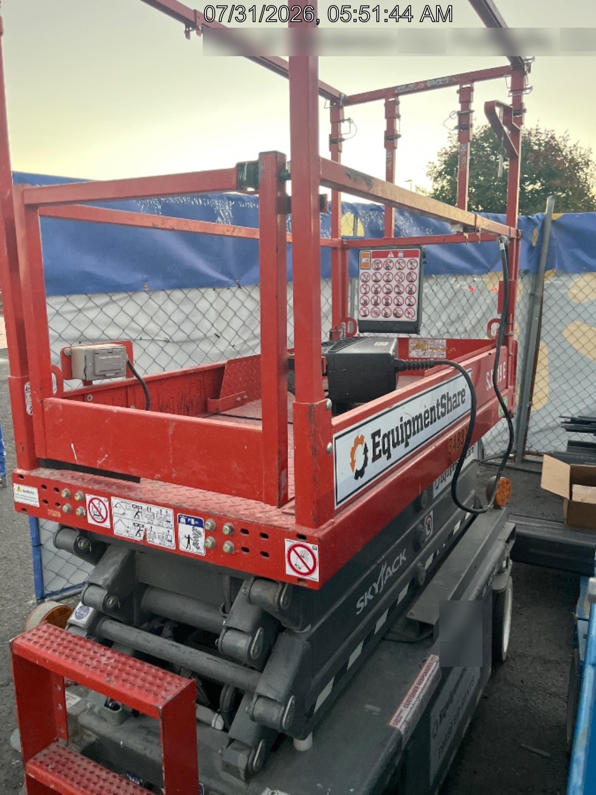 2023 SKYJACK SJ3219