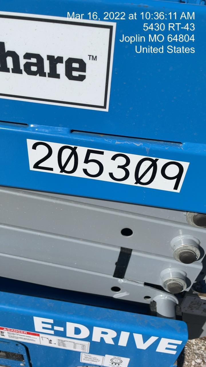 2022 GENIE GS-1932