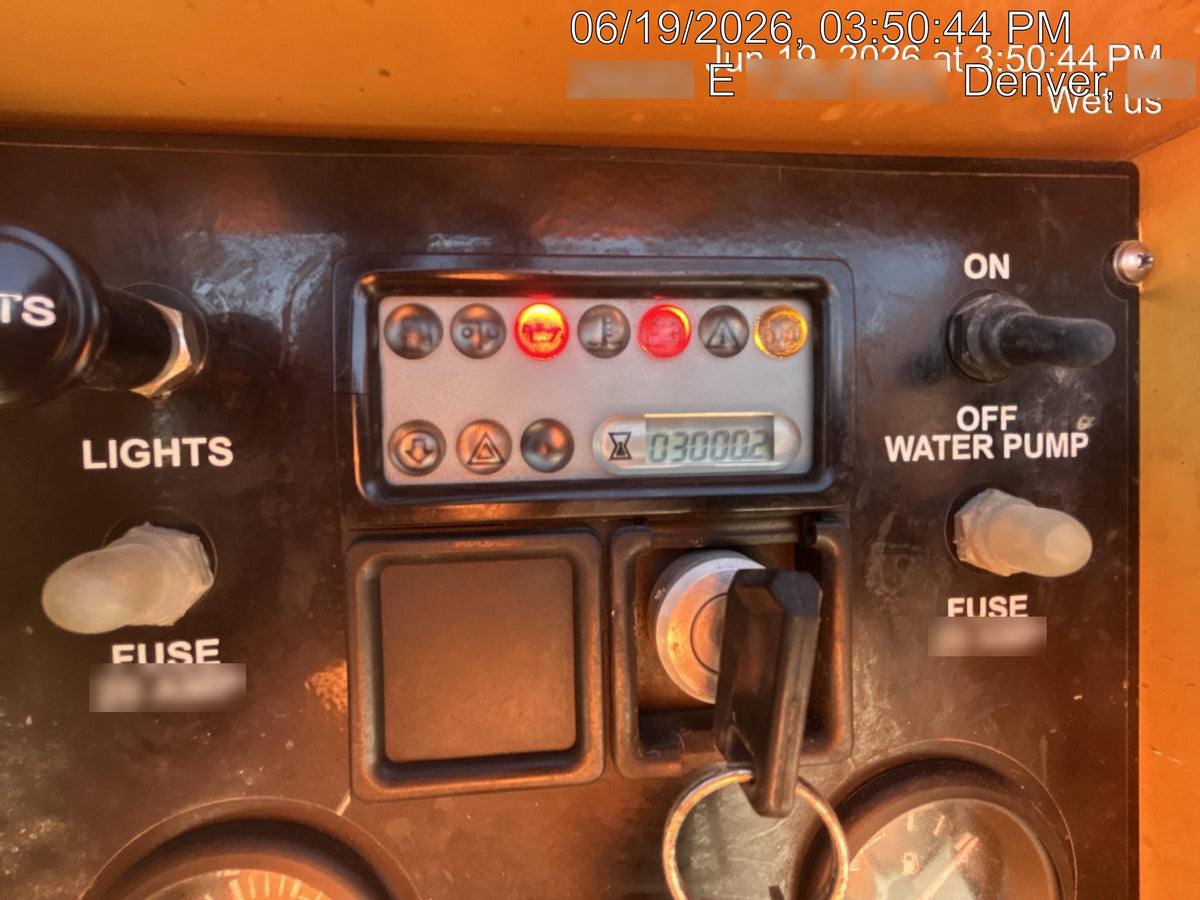 2022 VAC-TRON LP573XDT