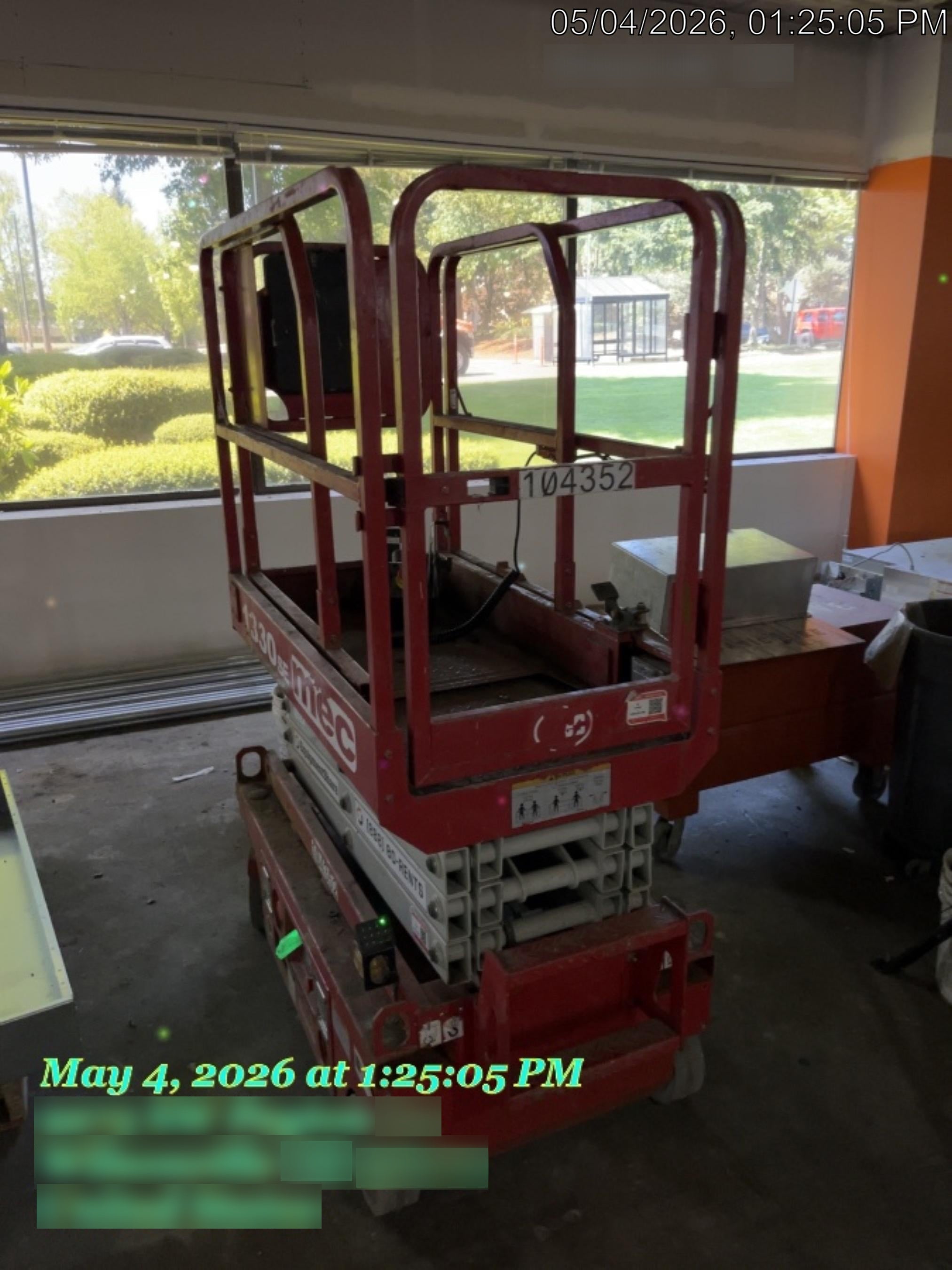 2020 MEC 1330SE Solid NM Tires, Steel Swing out Doors, LCS, Beacon, 900W Inverter