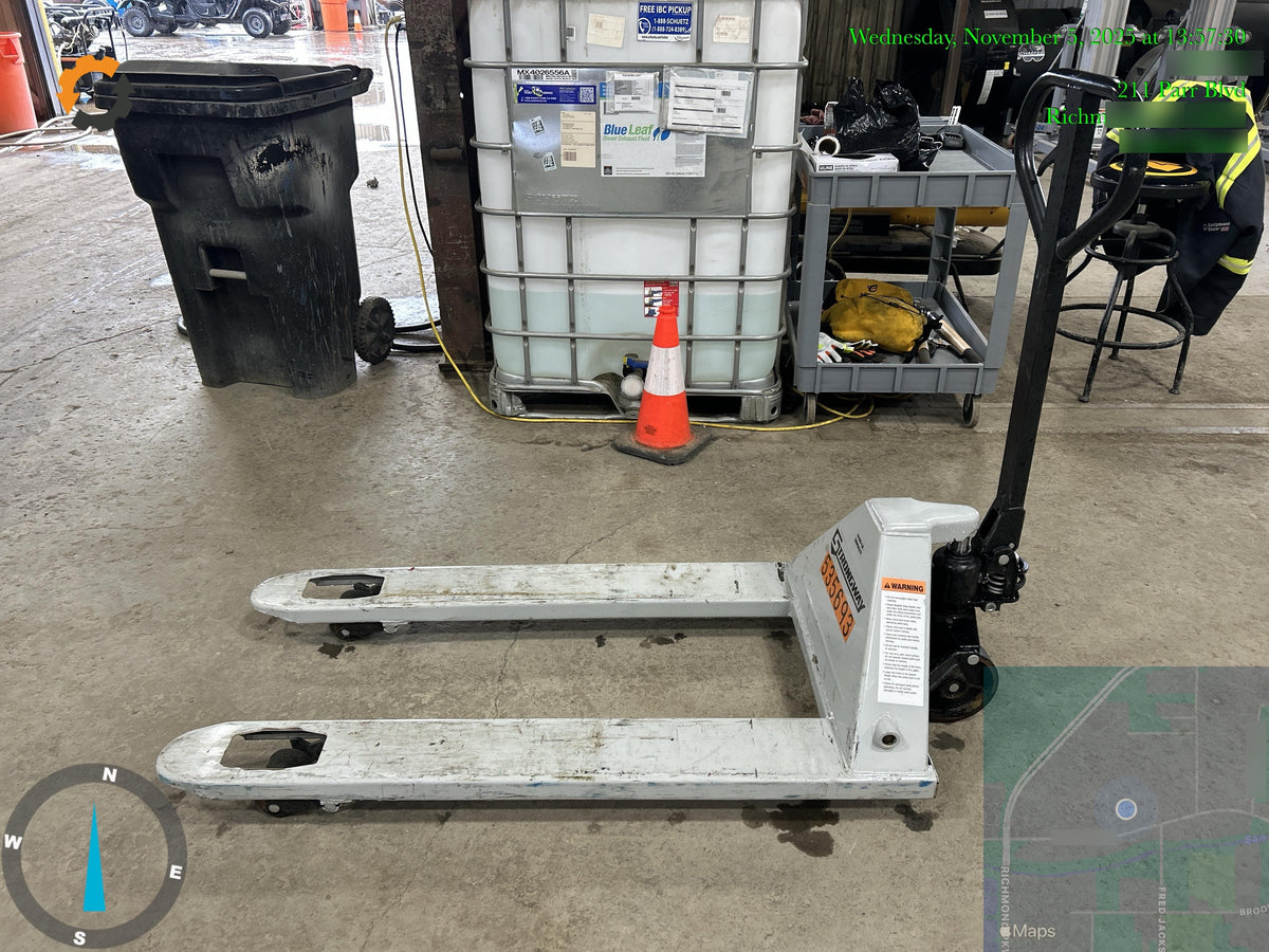 2024 NORTHERN TOOL 4,400 Lb Pallet Jack
