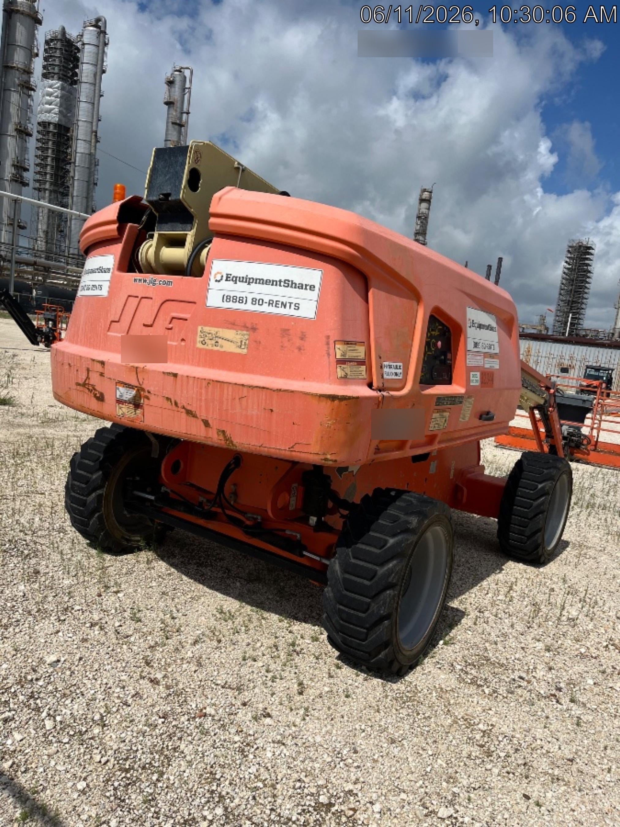 2019 JLG 660SJ