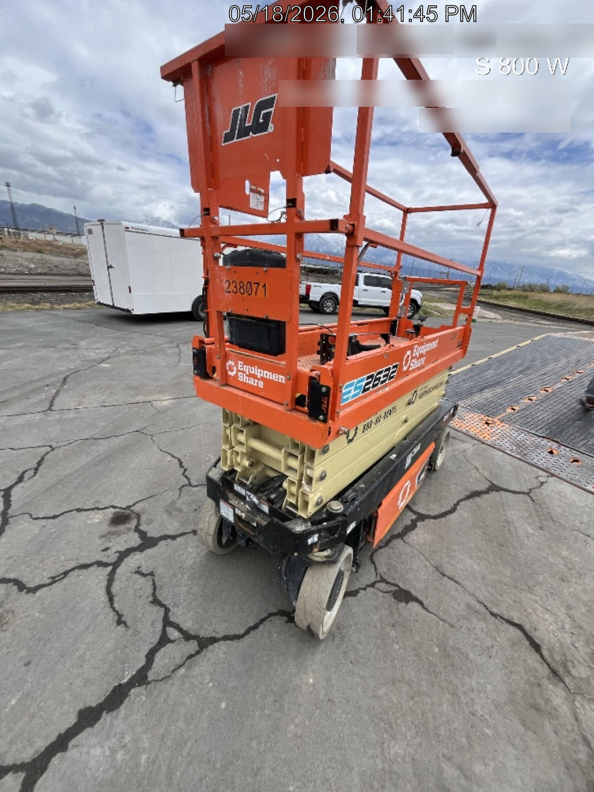 2022 JLG ES2632