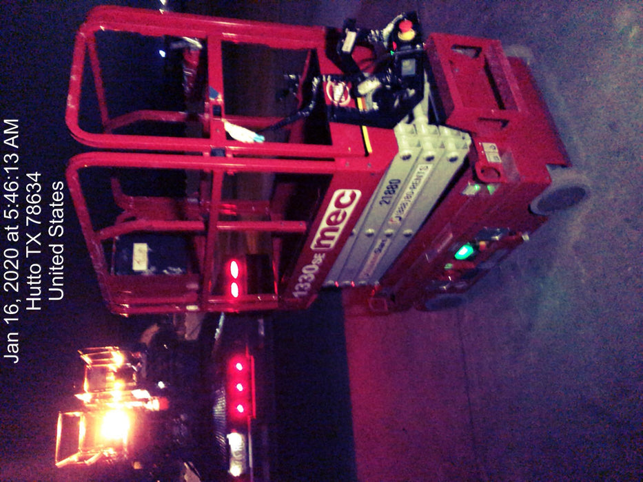 2019 MEC 1330SE MEC 1330SE w/ES Track Hardware, Full Extended 2 Year Warranty