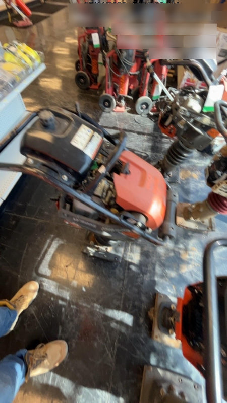 2024 HUSQVARNA LT6005