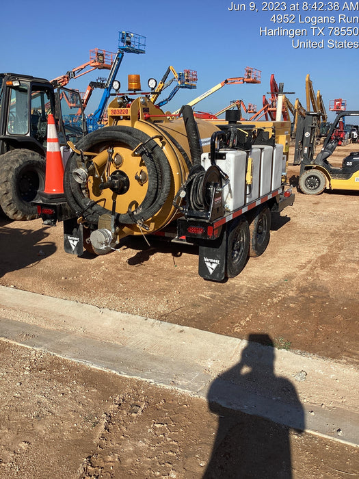 2023 VAC-TRON LP573XDT