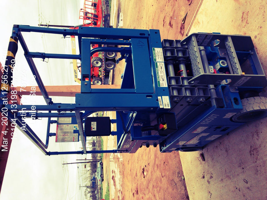 2020 Genie GS-1930 Solid Non Marking Tires, Beacon, Folding rails with half height swing gate