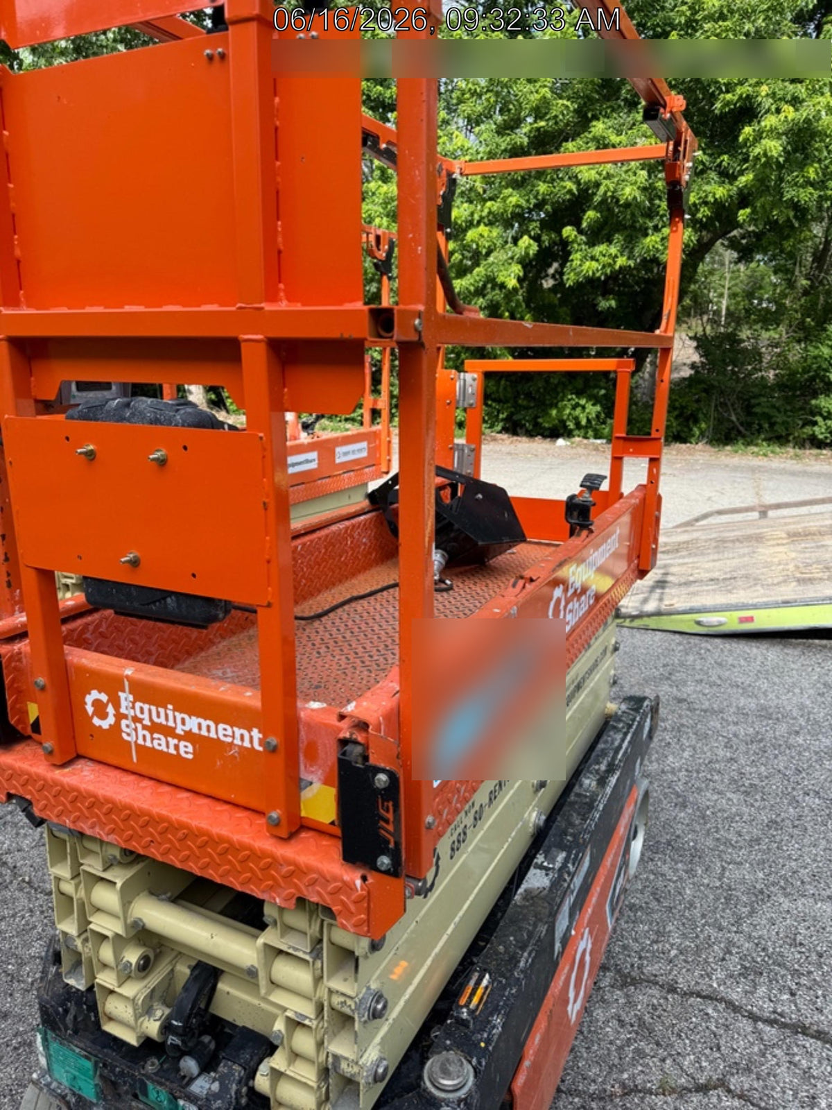 2022 JLG ES1932