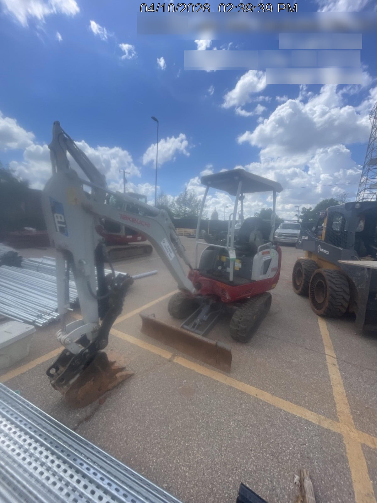 2023 TAKEUCHI TB20e