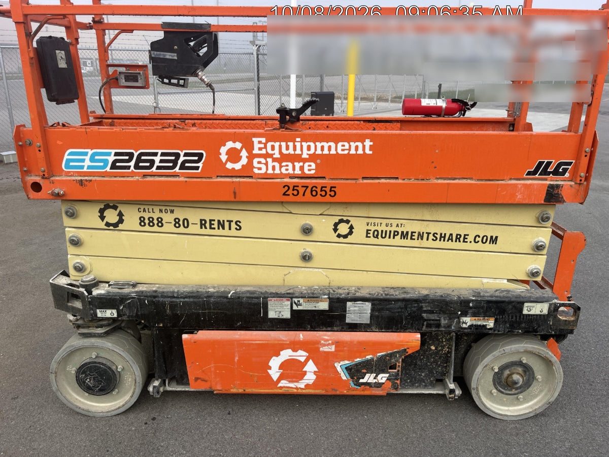 2022 JLG ES2632