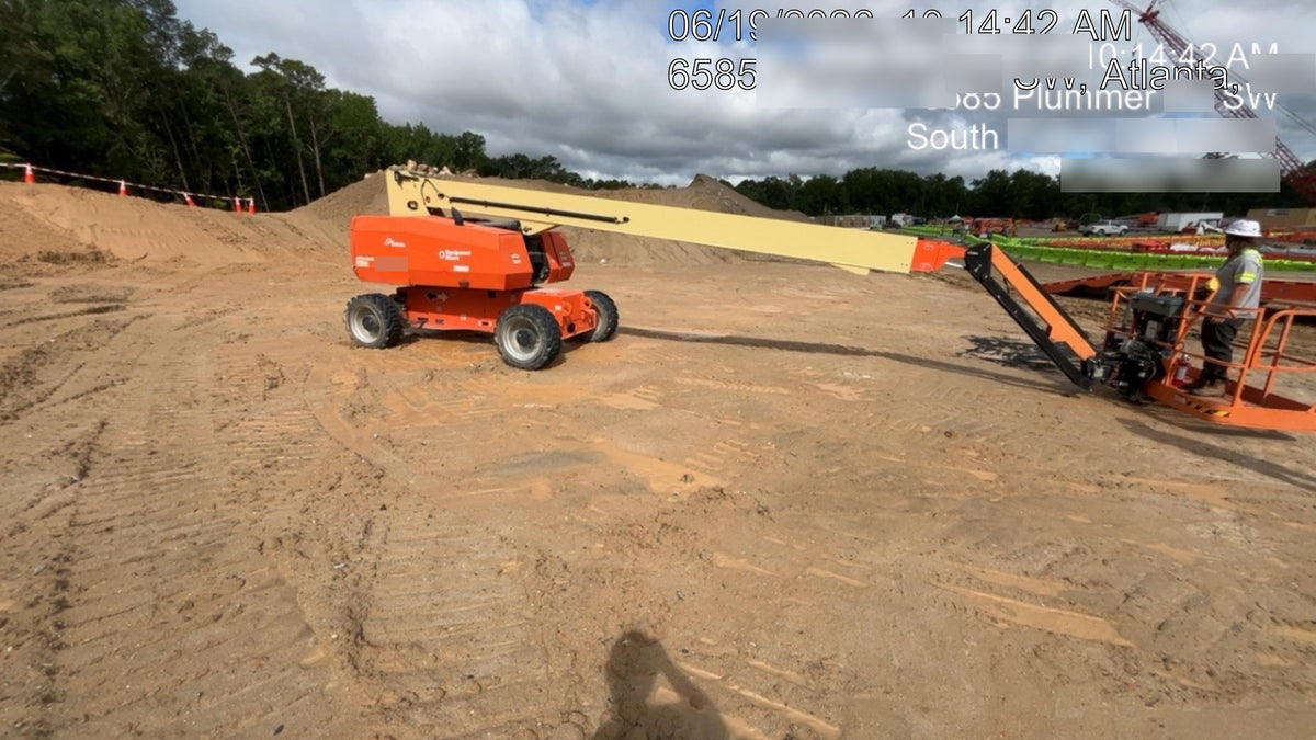 2023 JLG 860SJ
