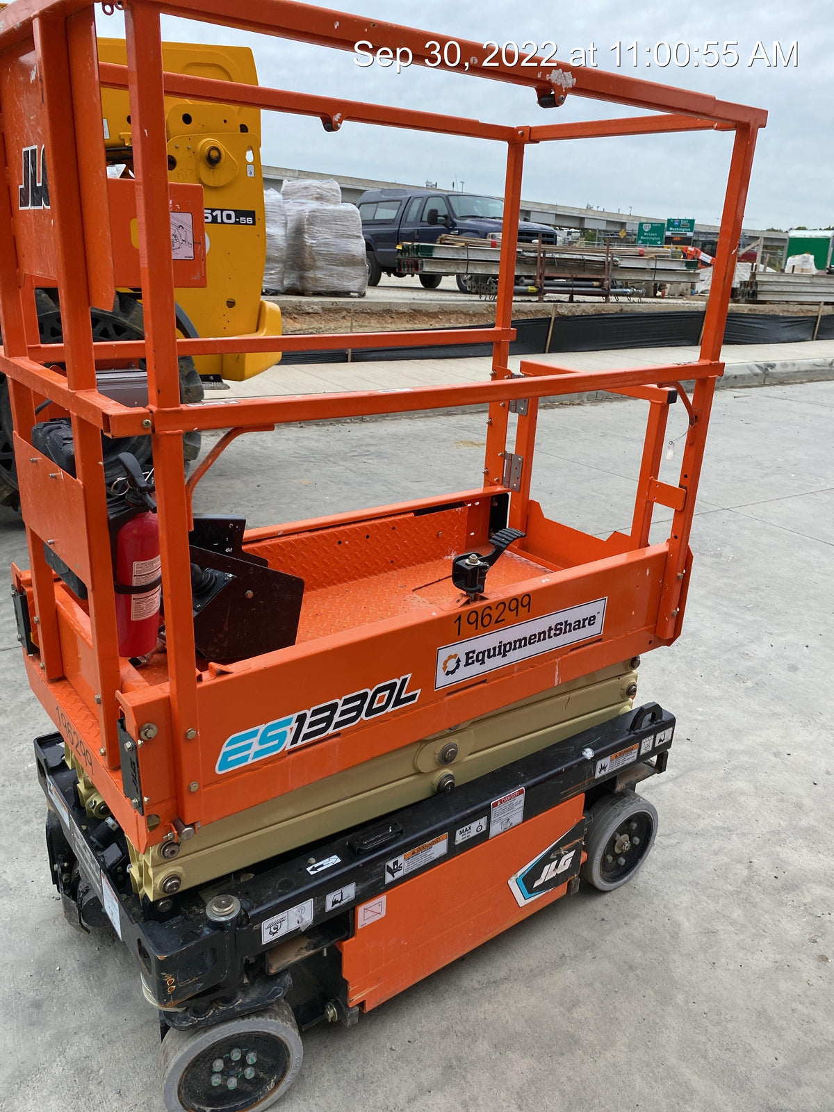2021 JLG ES1330L