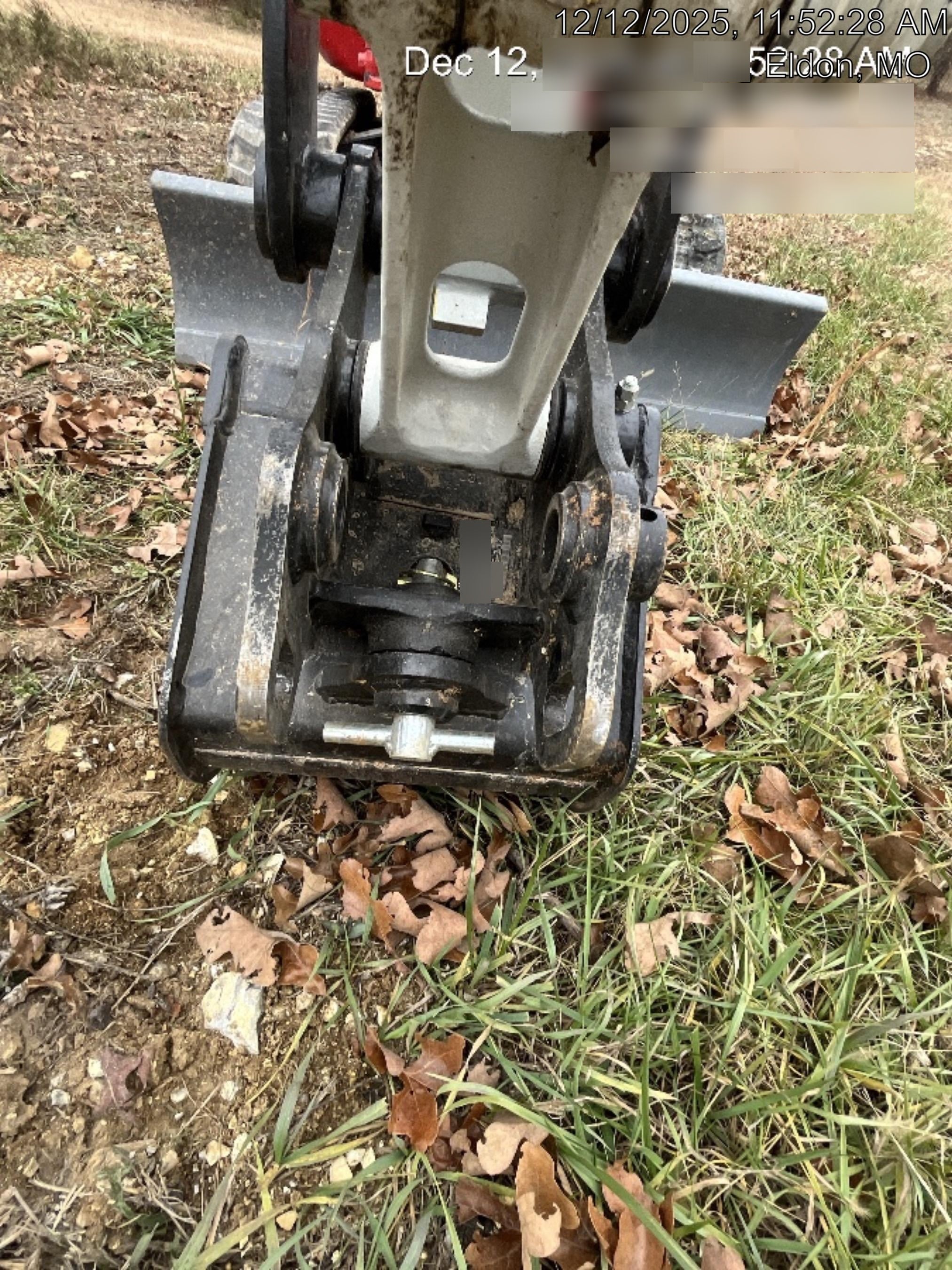 2025 TAKEUCHI 18" HD Bucket - Takeuchi
