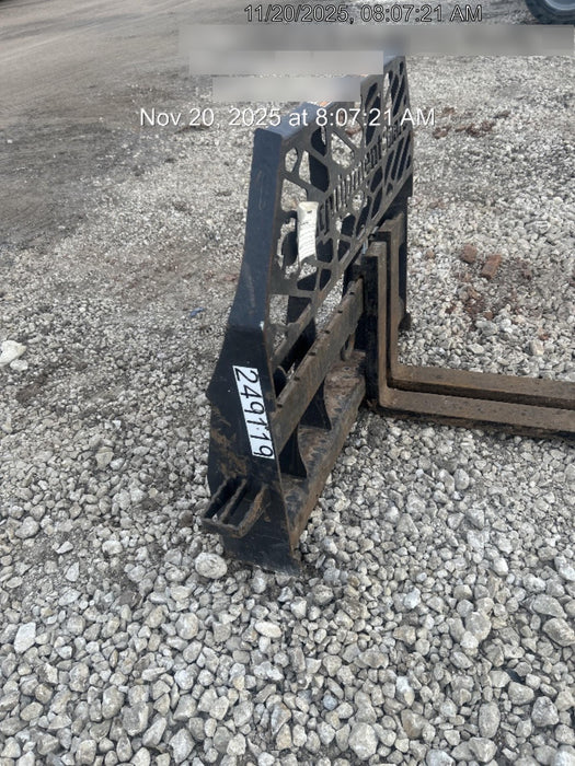 2022 PALADIN 48" Pallet Forks - Paladin