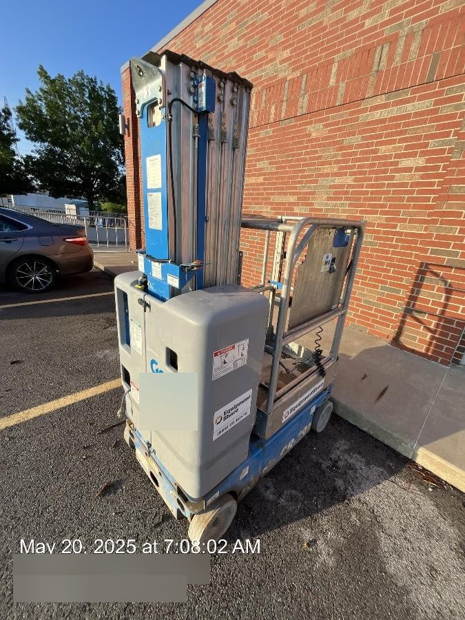 2019 GENIE GR-20