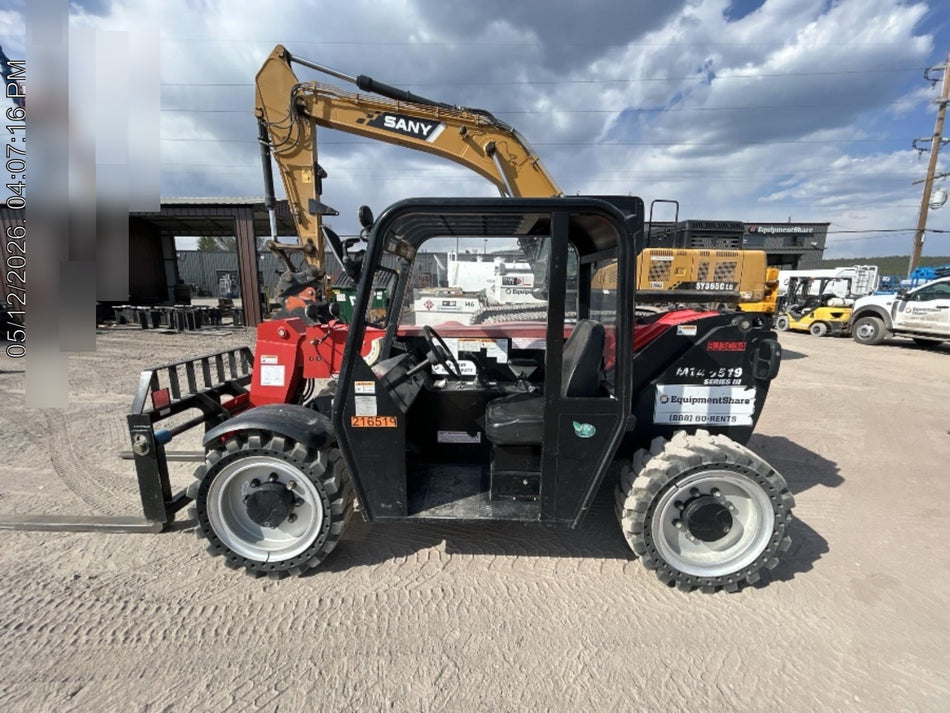 2022 MANITOU MTA5519
