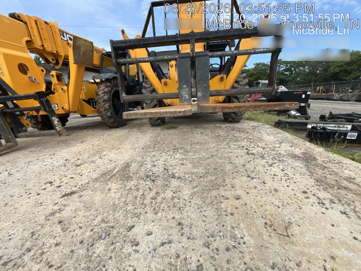 2023 JCB 512-56