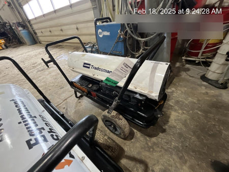 2022 LB WHITE Tradesman K175