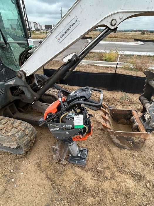 2025 HUSQVARNA LT5005