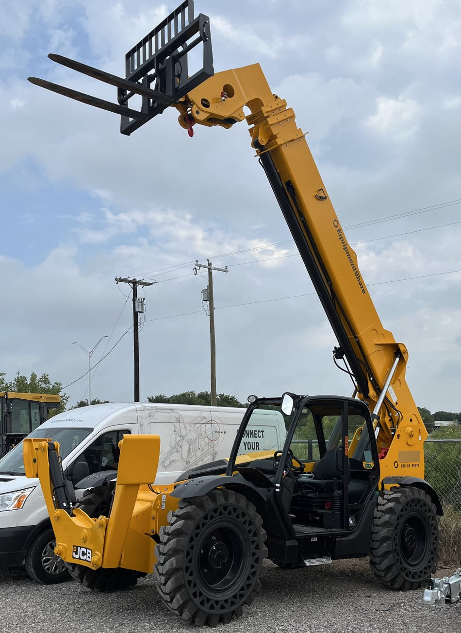 2023 JCB 510-56
