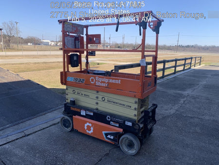 2024 JLG ES1932