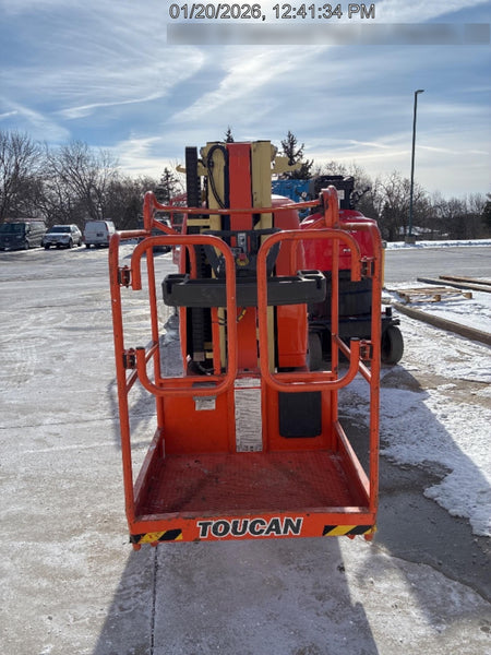 2022 JLG 26E
