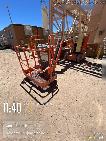 2019 JLG E300AJP