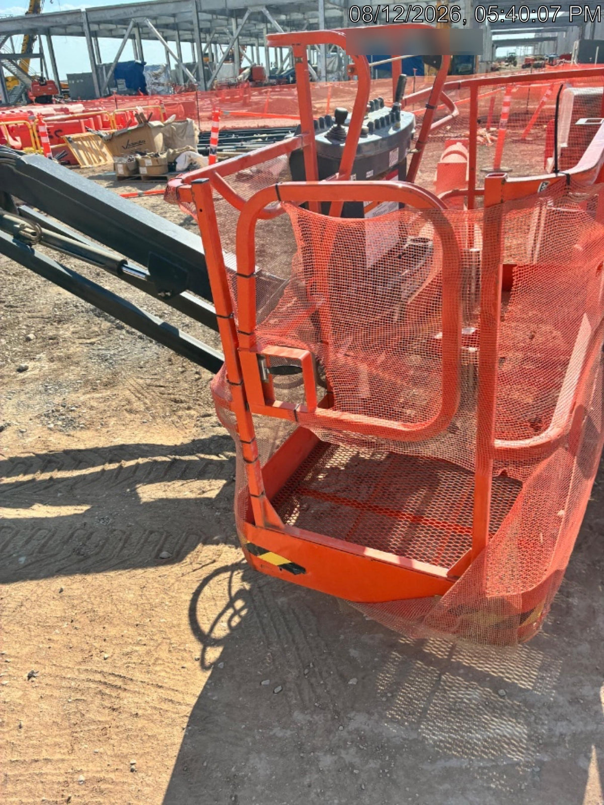 2025 JLG 660SJ