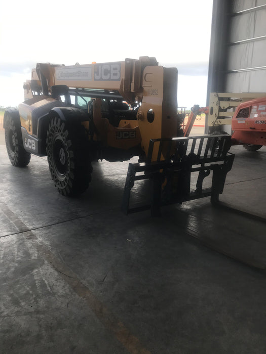 2020 JCB 509-42 Canopy, Solid Tires, Work Lights, Beacon, Aux Hydraulics, Back up Alarm, Lifting Eye, ES Decals