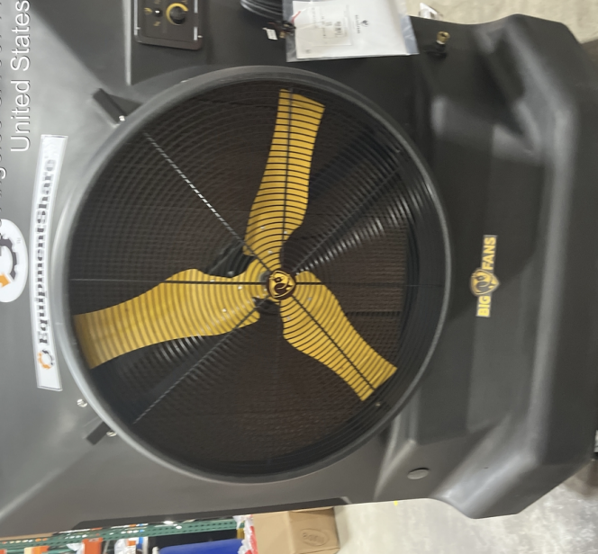 2024 BIG ASS FANS Cool Space 400