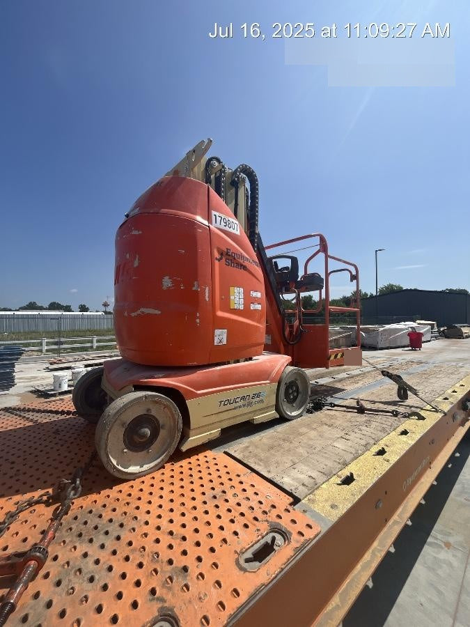 2021 JLG 26E
