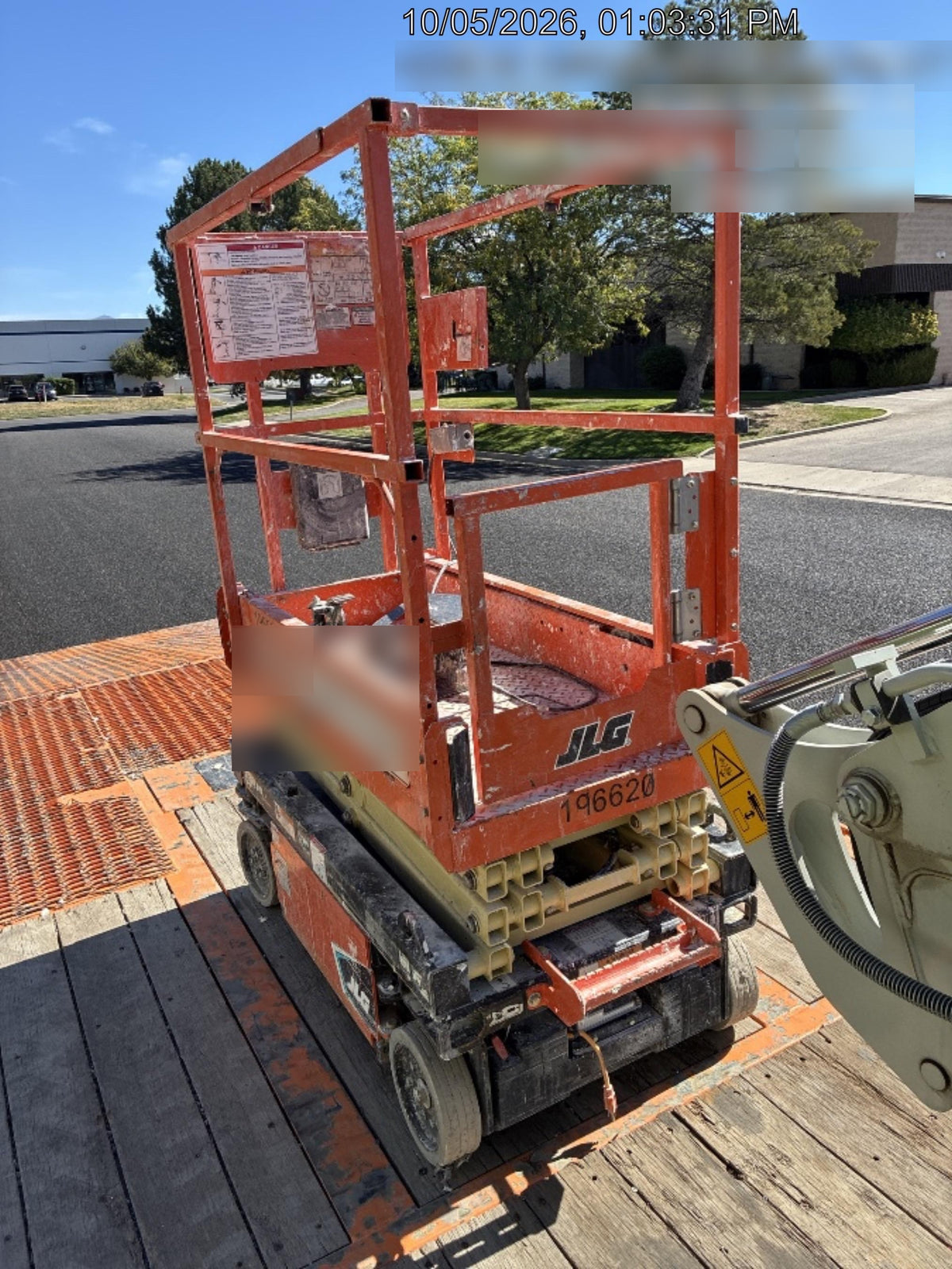 2021 JLG ES1330L