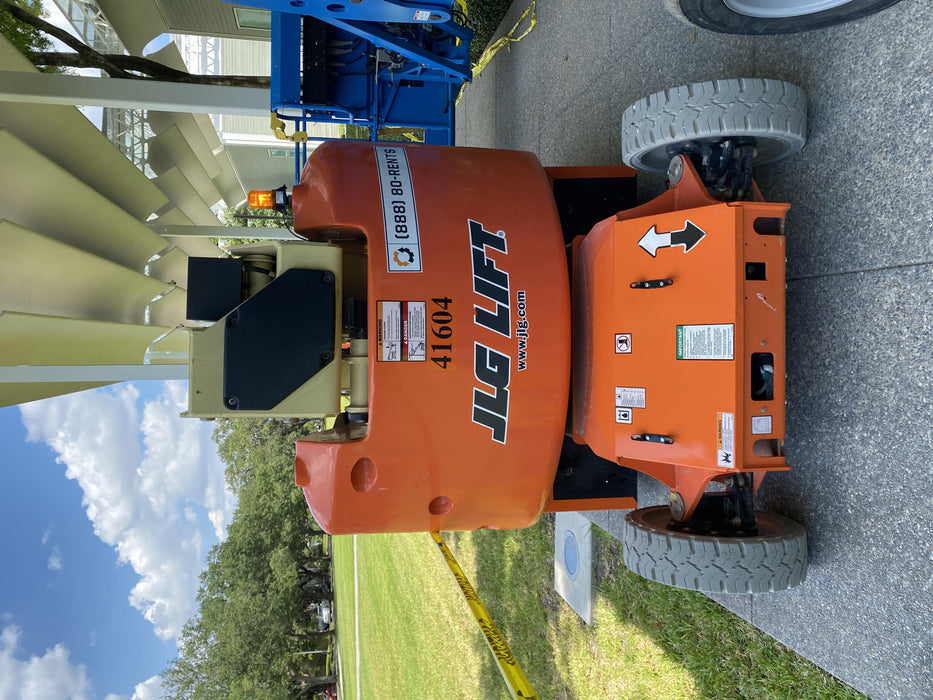2019 JLG E400AJP