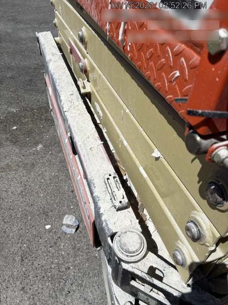 2021 JLG ES1932