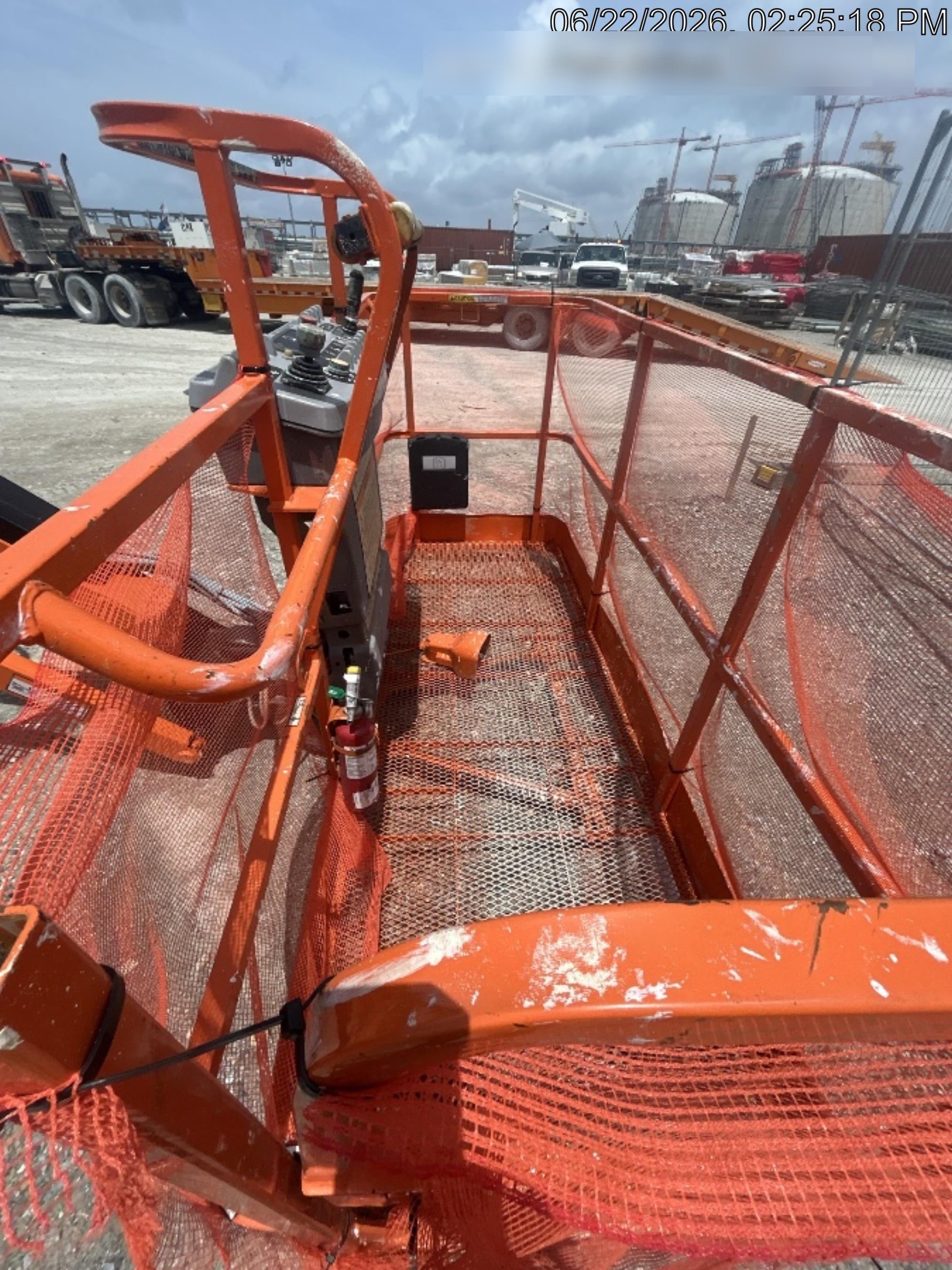 2019 JLG 600AJ