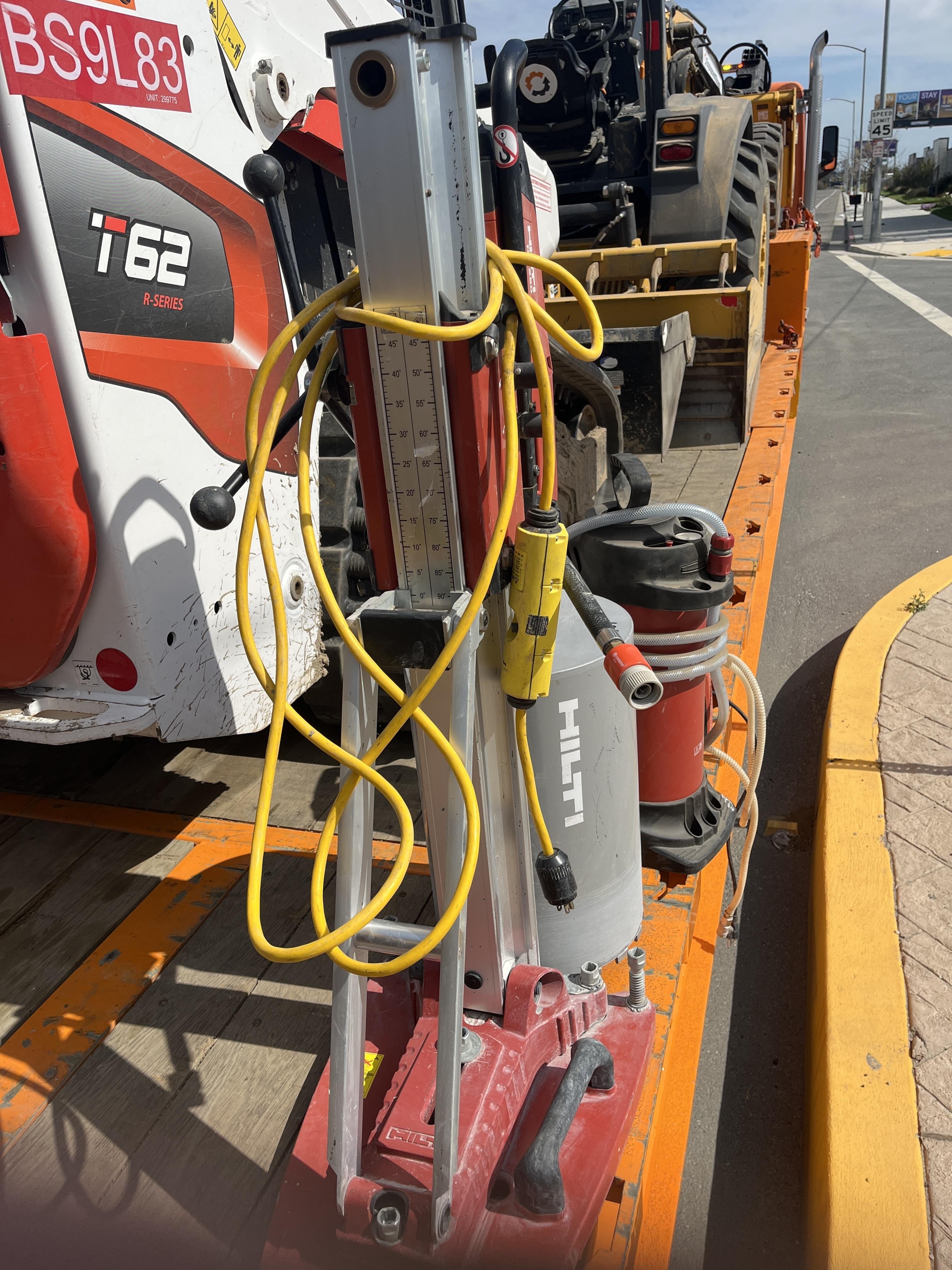 2020 HILTI DD250E