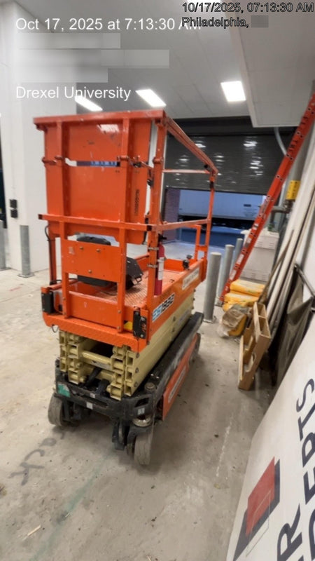 2022 JLG ES1932