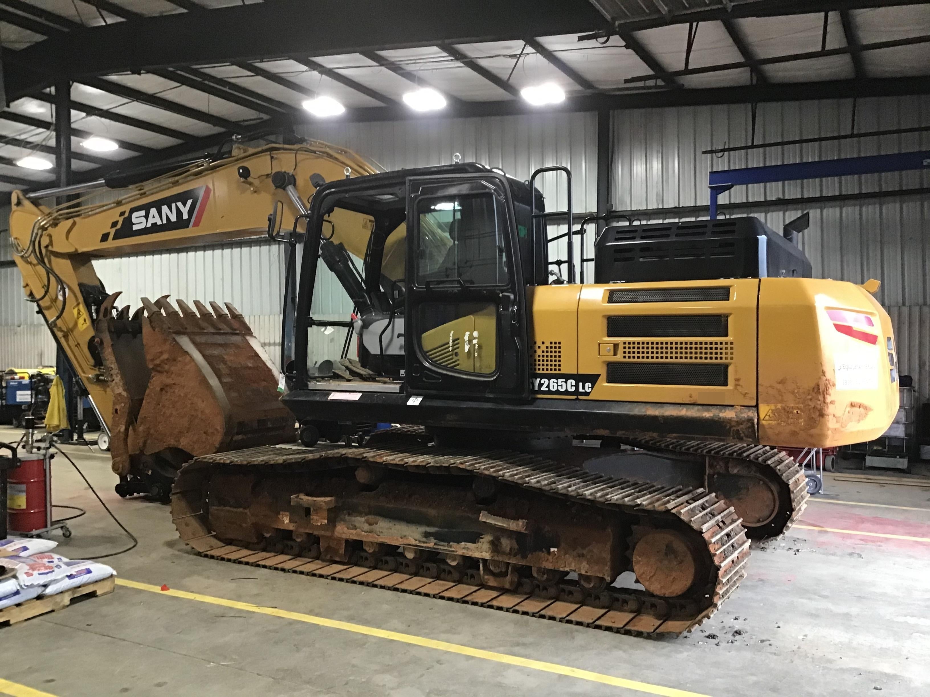 2019 SANY SY265C LC