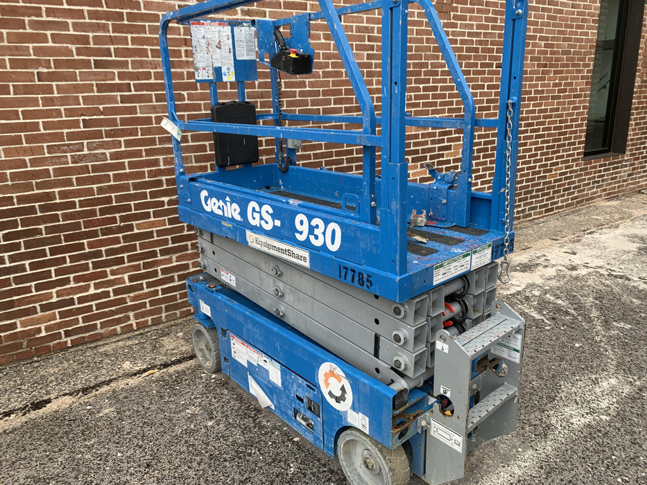 2018 Genie GS-1930 Genie GS-1930 w/Fixed Rail, Chain Entry