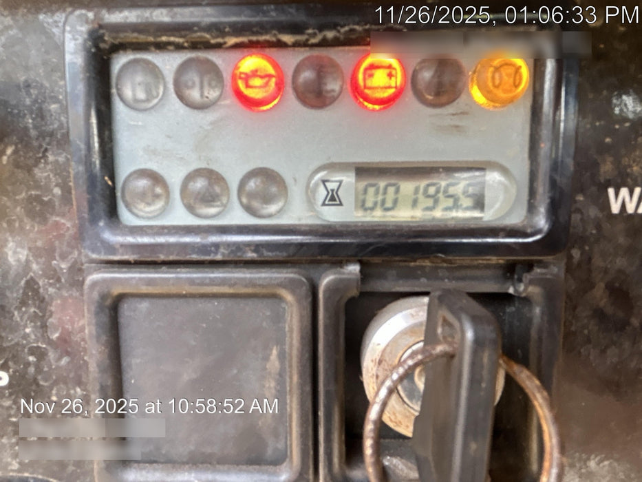 2021 Vac-Tron LP573XDT T4 Koehler Diesel Engine, 500 Gallon Debris Tank, x2 100 Gallon Water Tanks