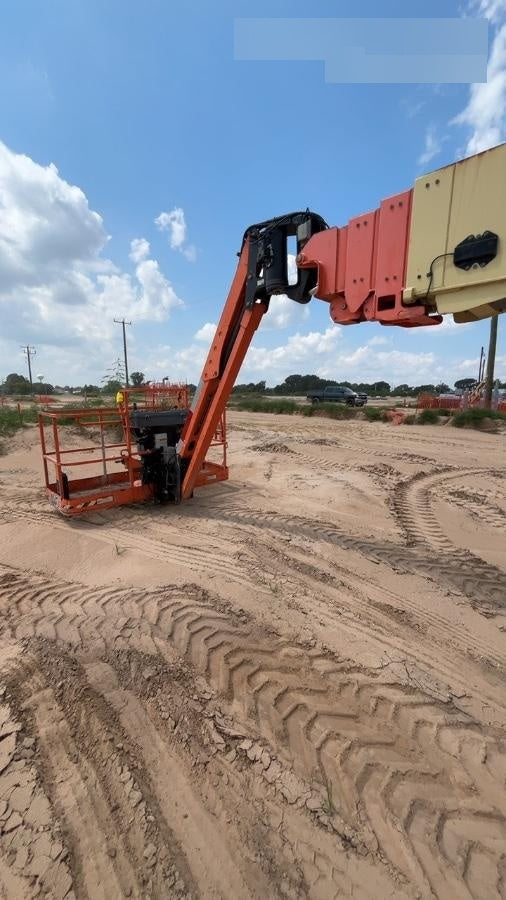 2021 JLG 1350SJP