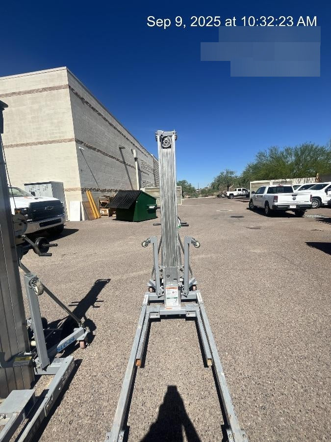 2018 GENIE SLC-24
