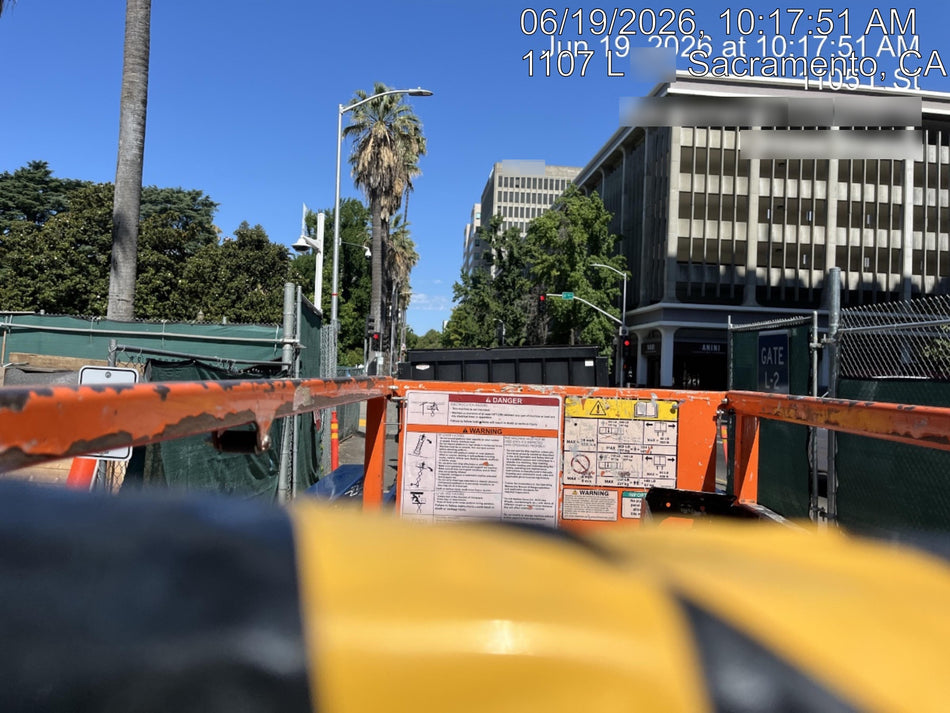 2022 JLG ES1330L